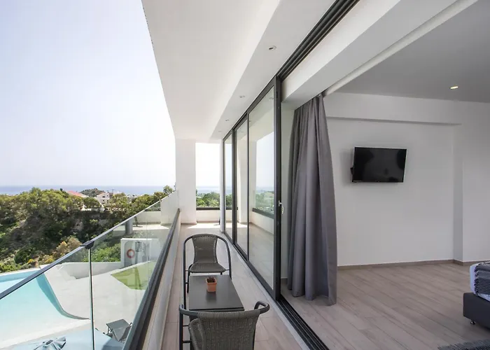 Habitat Faliraki View Rhodes ヴィラ Kalithies